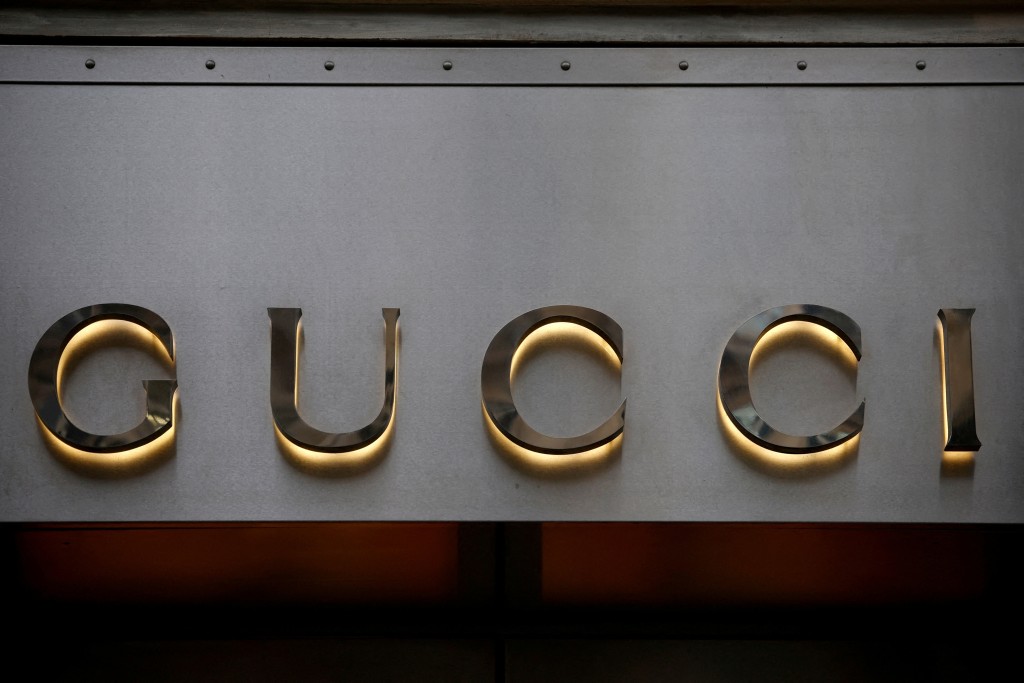 奢侈品全球市場份額佔比，Gucci母企開雲佔6.5%。
