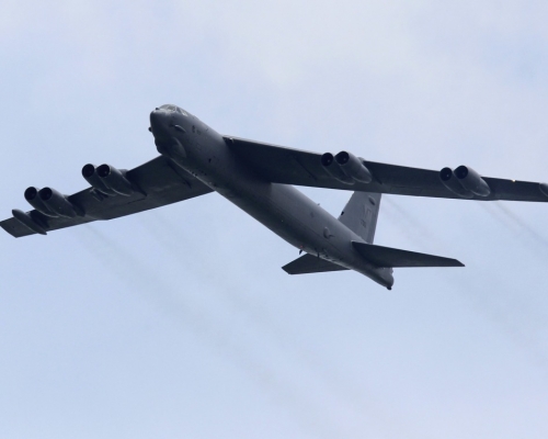 美军B-52H战略轰炸机。