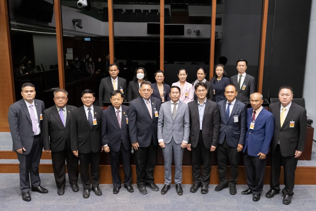 立法會人力事務委員會與泰國國民議會上議院勞工常務委員會代表團會晤。立法會供圖