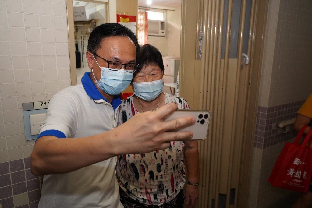 聶德權FB圖片