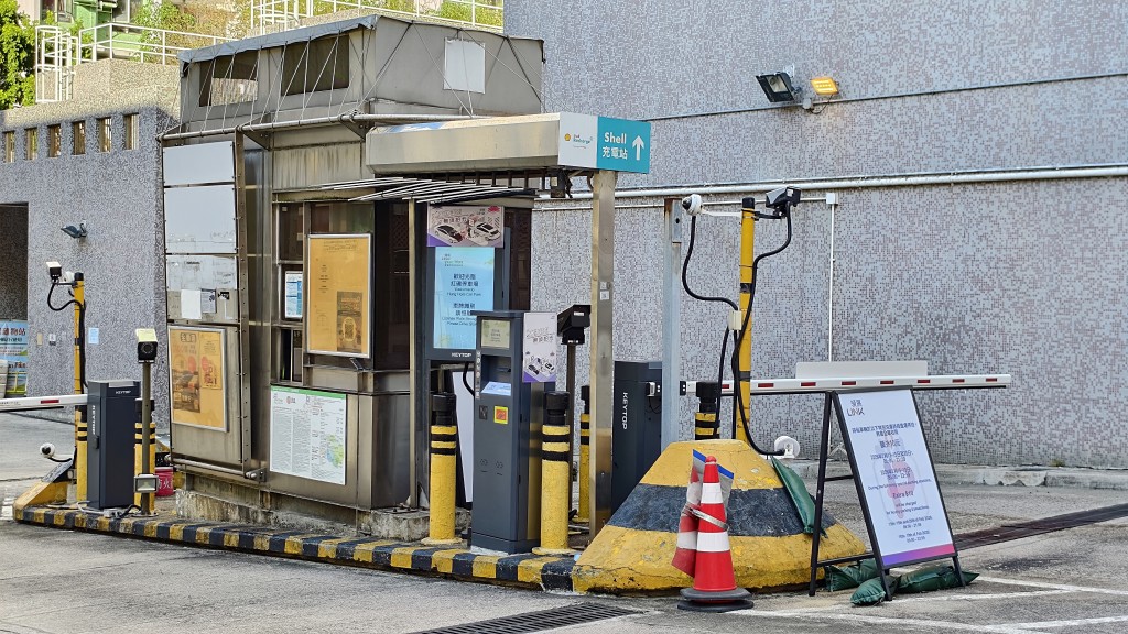 農曆新年前後,領展停車場實施額外收費。黃文威攝 農曆新年前後,領展停車場實施額外收費。黃文威攝