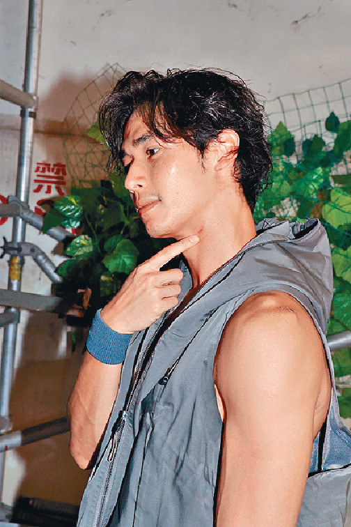 ■楊天宇的頸部亦有瘀傷。