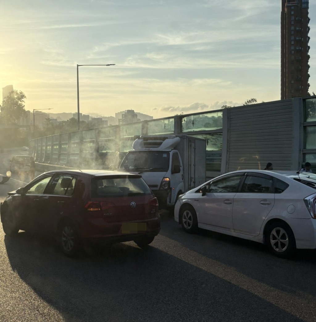 fb屯門公路塞車關注組圖片