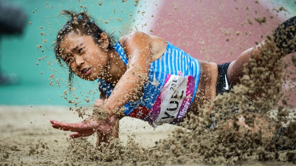 俞雅欣替港隊贏得歷史上首面田項獎牌。港協暨奧委會圖片