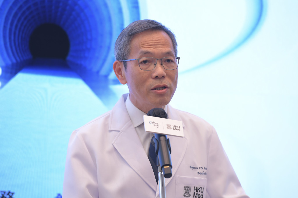 劉澤星表示，青光眼中的黃斑受損難以通過傳統的臨床診斷方法檢測出來。梁譽東攝