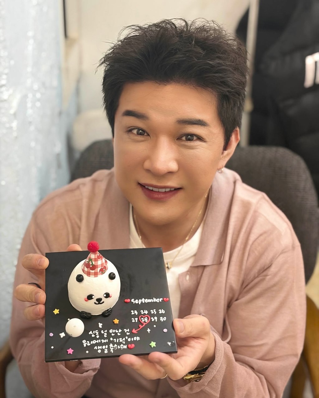Super Junior神童明日（28日）41歲生日。