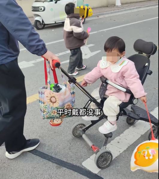 安徽有1歲女童誤吞3厘米長髮夾，靠食韭菜、金針菇成功排出體外。篝火視頻