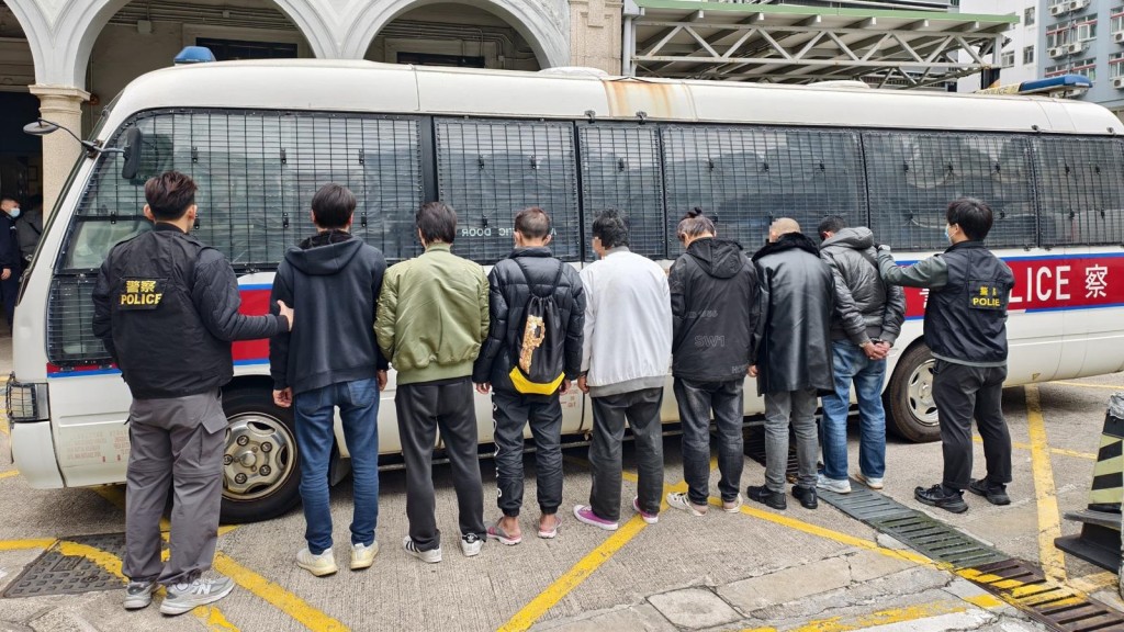所有被捕人現正被扣留調查。警方圖片