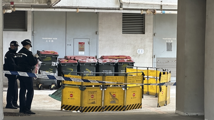 警員圍封現場調查。梁國峰攝