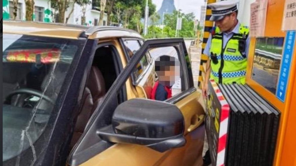 桂林12歲男童在高速公路駕大膽車6小時，被查時仍死撐患矮小症其實已成年。桂林交警