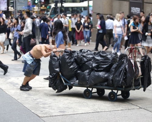 本港貧富懸殊仍嚴重。資料圖片