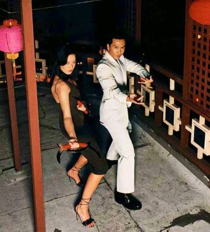 甄子丹憶起25年前與Shannon首次見面,拍攝雜誌照片。 甄子丹憶起25年前與Shannon首次見面,拍攝雜誌照片。