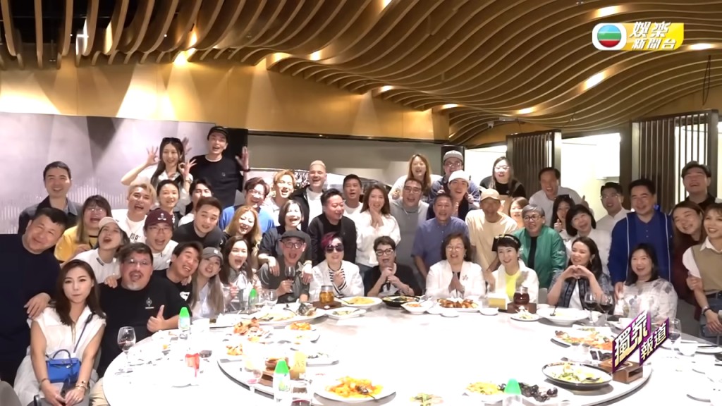 日前《中年好聲音》三季的參賽者聚會。 日前《中年好聲音》三季的參賽者聚會。