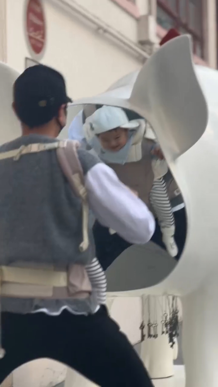 翠如與蕭正楠的兒子「蕭哈哈」向來都是網民甜心。 翠如與蕭正楠的兒子「蕭哈哈」向來都是網民甜心。