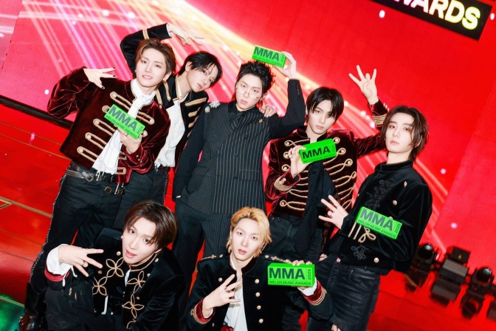 Zico打造的男團BOYNEXTDOOR獲封最佳男團，他本人亦封最佳製作人。