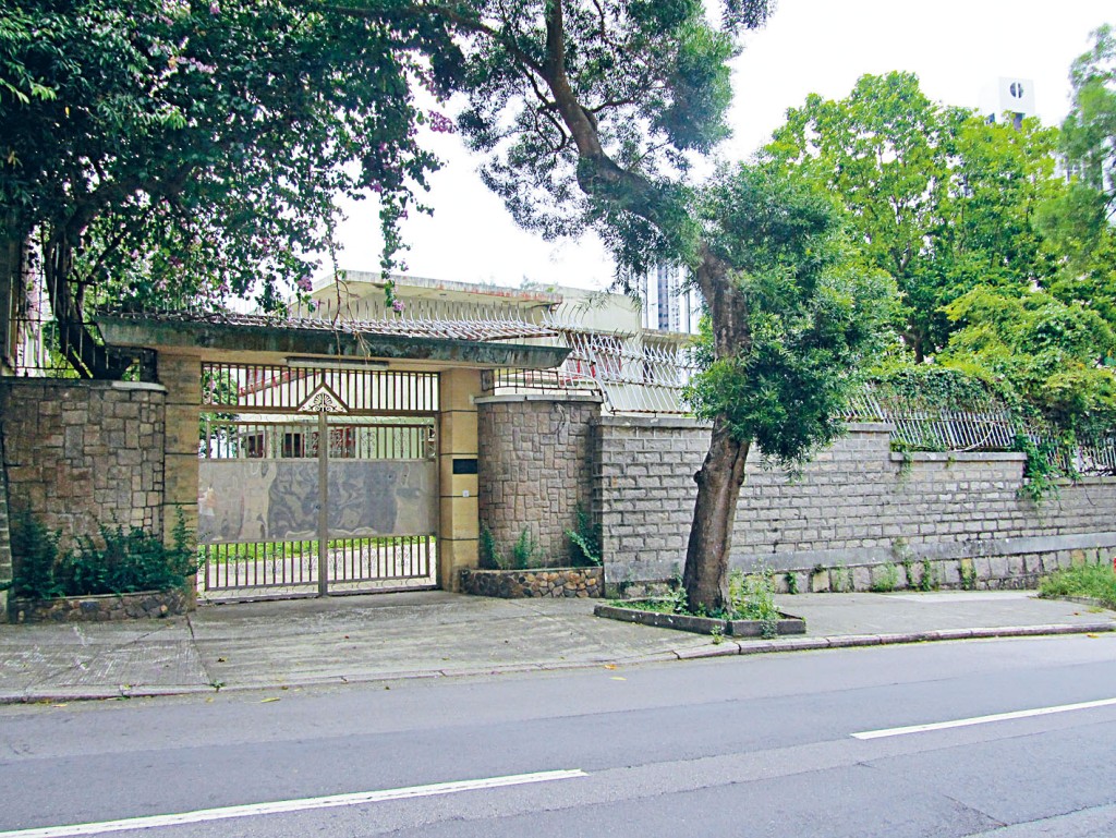 白建时道屋地以8.5亿沽，每呎楼面8.28万。