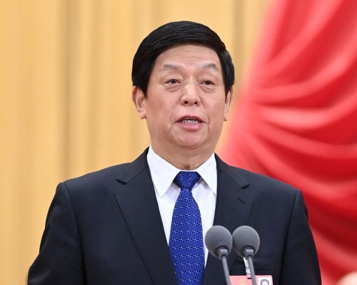 栗戰書主持召開十三屆全國人大常委會第59次委員長會議。新華社資料圖片