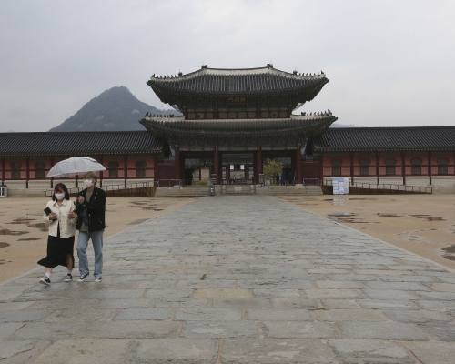 南韓民眾受疫情影響無法出國度假轉向國內旅遊。 AP