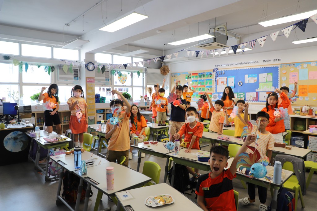 為了增加學生對不同文化的認識，學校不時帶來相關活動日，其中就有Orange Shirt Day。（圖片來源：《親子王》）