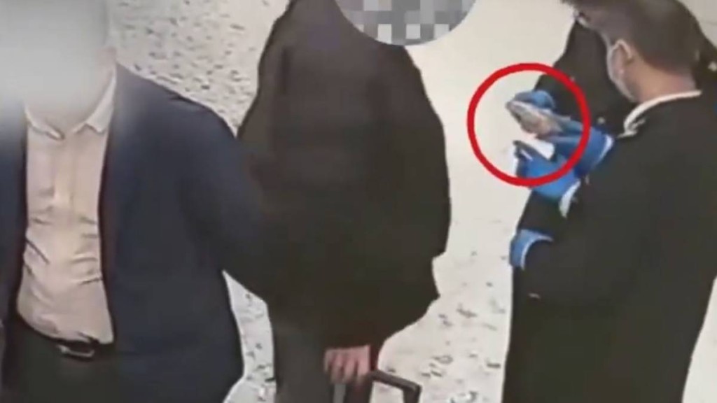 西九龍站有男子進入內地時被揭在羽絨服內攜197支減肥針，企圖過關。海關發布