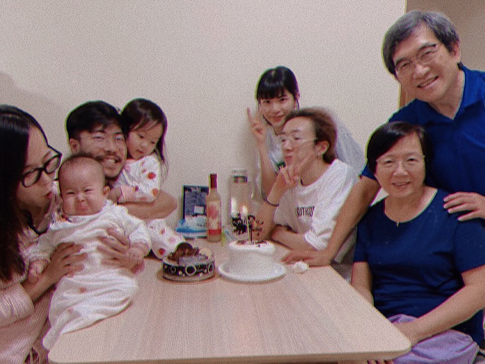 李啟言與爸爸李盛林牧師合照已成絕響。
