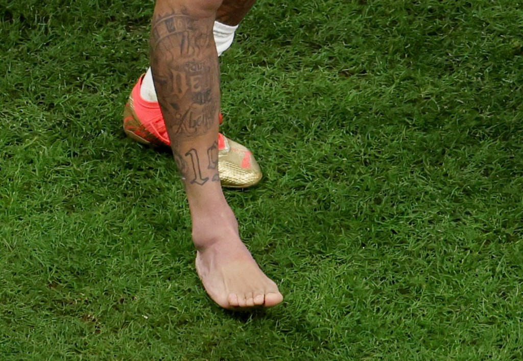 尼马右脚足踝伤势令球迷担心。Reuters
