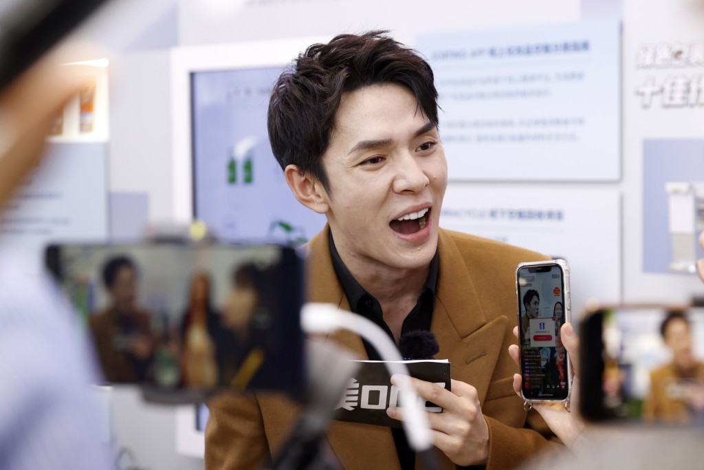 網紅李佳琦。中新社圖片