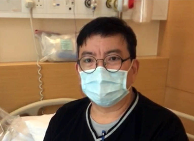 劉振輝在公立醫院輪候更換膝蓋已有五年,今次計劃令他可以立刻做手術,恢復工作能力。