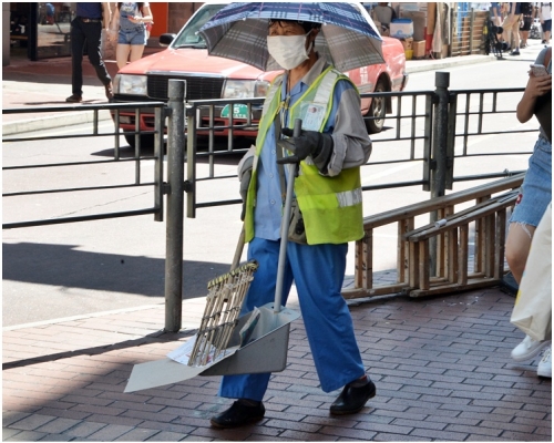 法定最低工資水平從去年5月1日起,由每小時34.5元調升至每小時37.5元。資料圖片