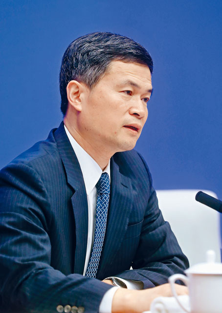 方星海表示，要加大政策支持力度，讓符合條件的期貨公司在A股上市。