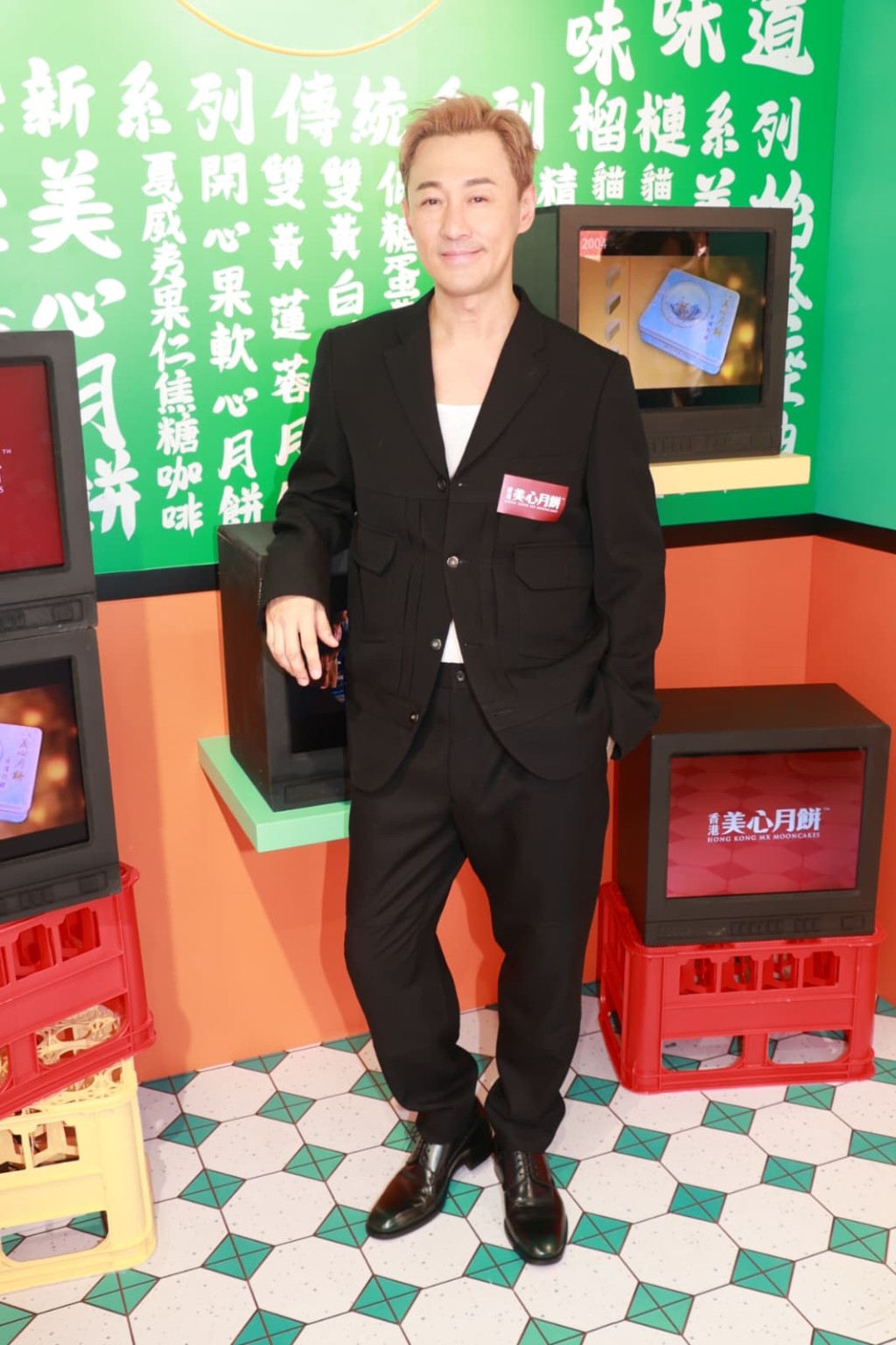 林峯為見妻女好頻撲，常常香港、上海兩邊飛。
