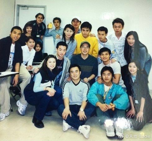 罗天池2003年参加TVB艺员训练班入行，同届学员还有李霖恩、黄嘉乐、阮德锵、何绮云、郑世豪等。