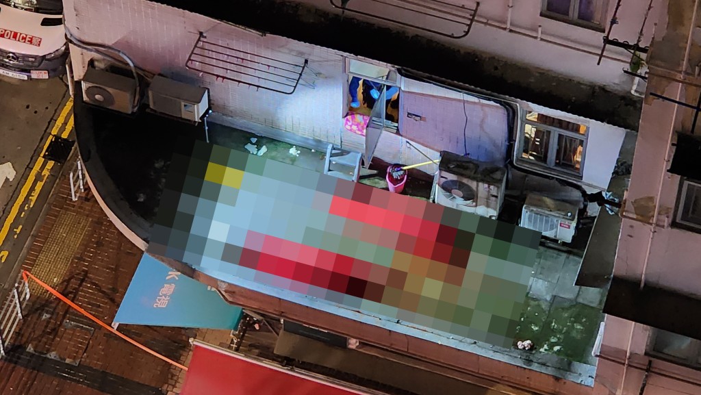 現場血跡斑斑。