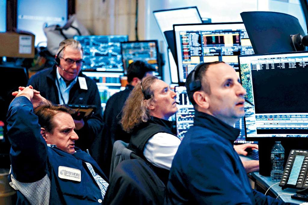 標普及納指上周五再創歷史及收市新高。道指則低收79點。