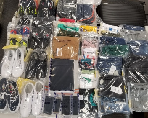 警方起回被盜遊客財物。警方圖片