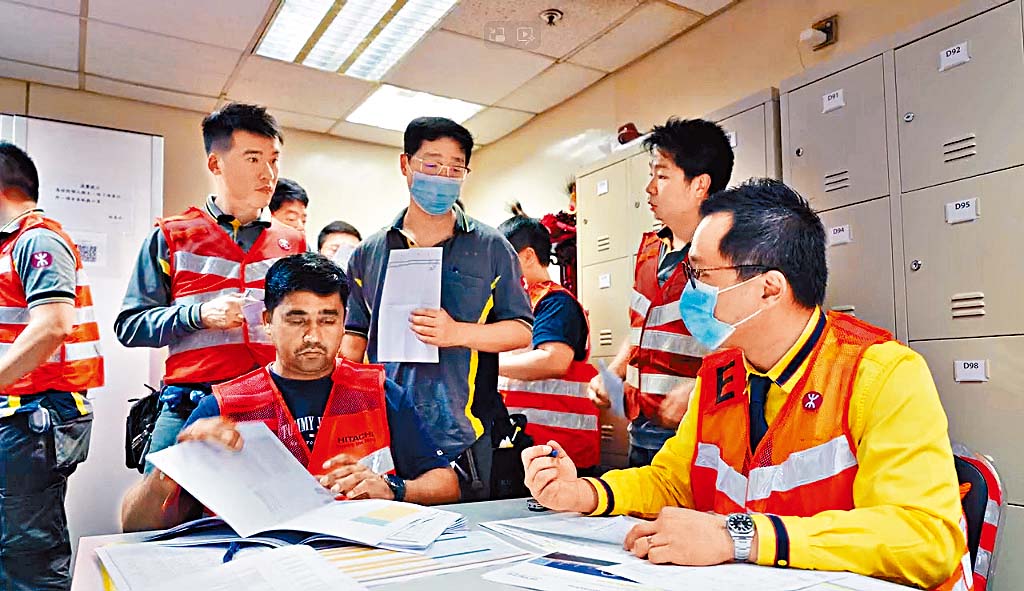 面對實際營運時新信號系統可能出現不影響行車安全的個別情況，港鐵會密切監察並已制訂全面的應變管理方案。