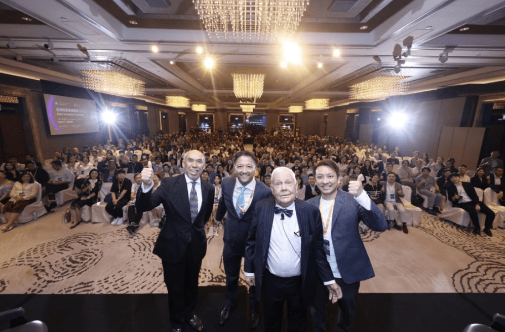 罗杰斯（Jim Rogers）出席亚洲投资高峰会。