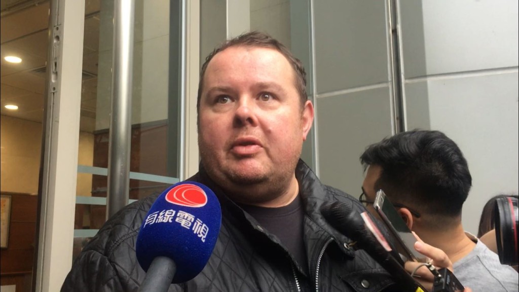 Stephen Lee指案件告一段落後鬆了一口氣,將會在未來數天放鬆休息,亦將會重回英國。劉曉曦攝