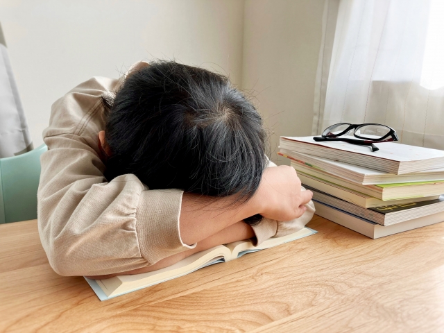 語文運用方面是不少同學的卡關處,例如搞不清修辭定義、錯用標點符號等。(圖片來源:PhotoAC) 語文運用方面是不少同學的卡關處,例如搞不清修辭定義、錯用標點符號等。(圖片來源:PhotoAC)