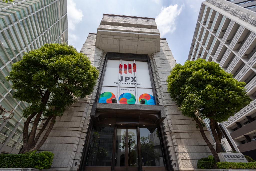 有传日本首相高市早苗挟住高支持率的优势下，将于1月下旬解散众议院，「高市交易」卷土重来。