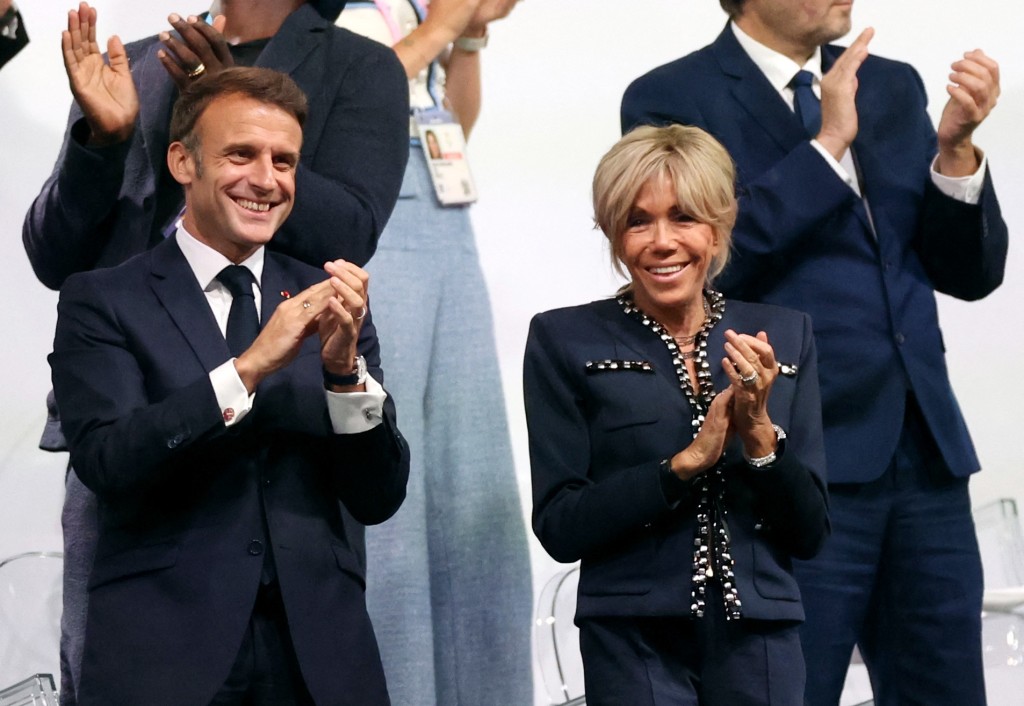 法国总统马克龙夫人布丽吉特（Brigitte Macron）将客串Netflix剧集“艾蜜莉在巴黎”（Emily in Paris）。(路透社)