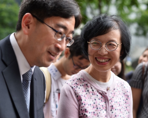 高永文指與陳肇始政策理念相近,相信交接會很順利。