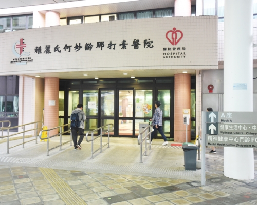 男子已送院搶救。 資料圖片