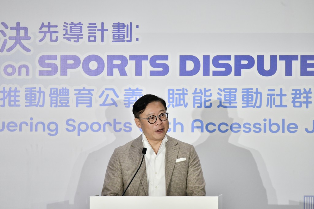 張國鈞指,建立一個高效且具公信力的爭議解決制度,對推動香港體育專業發展的確非常關鍵。 張國鈞指,建立一個高效且具公信力的爭議解決制度,對推動香港體育專業發展的確非常關鍵。