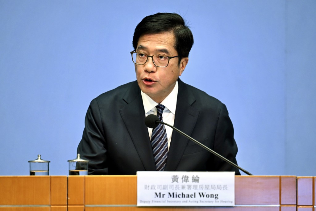 黄伟纶透露,其目前的署任安排属于开放式,并无设定终止期限。刘骏轩摄 黄伟纶透露,其目前的署任安排属于开放式,并无设定终止期限。刘骏轩摄