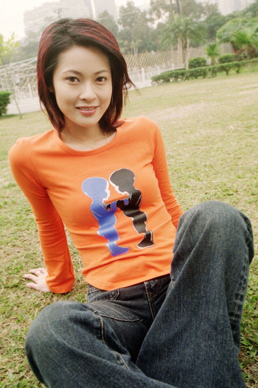 陈颖妍落选港姐后，签约TVB工作长达10年。