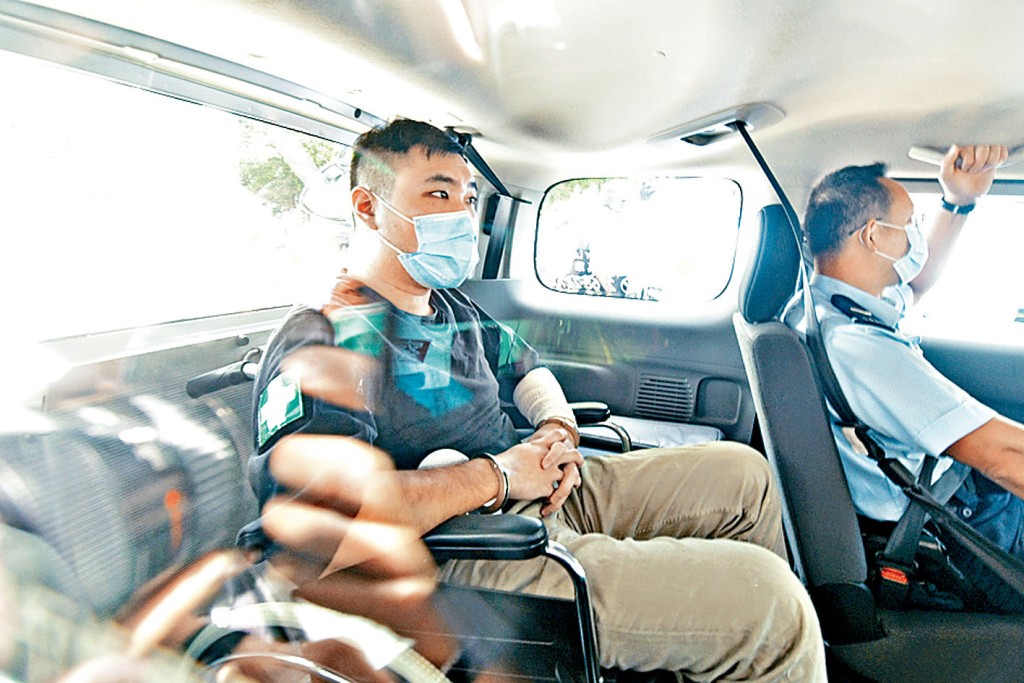 二十三歲被告唐英傑，是首名被控違反「港區國安法」的人，一旦罪成最高可判終身監禁。