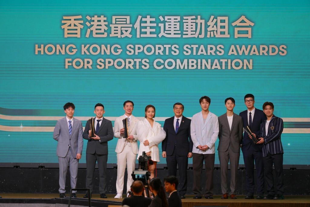 「香港最佳运动组合」男子花剑队（张家朗、蔡俊彦、梁千雨、吴诺弘）、羽球混双（邓俊文、谢影雪）、男子乒乓球双打（黄镇廷、陈颢桦） 夺得。