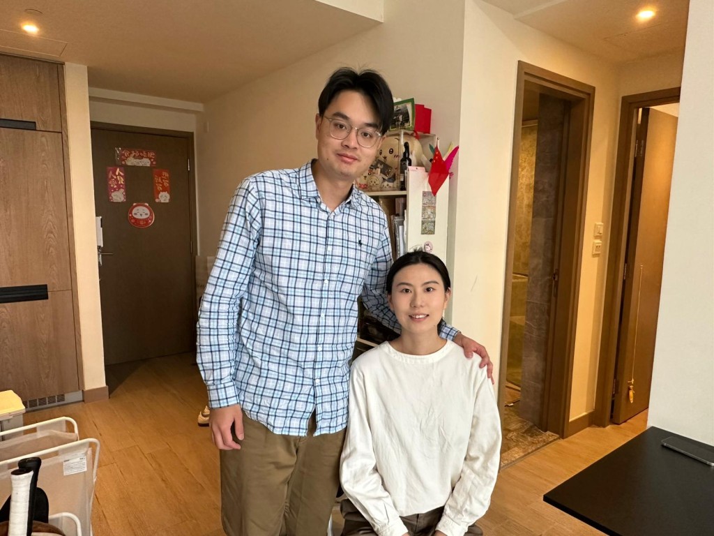 比起擁有一套屬於自己的物業,他們更珍視隨時可以「說走就走」的自由。 比起擁有一套屬於自己的物業,他們更珍視隨時可以「說走就走」的自由。