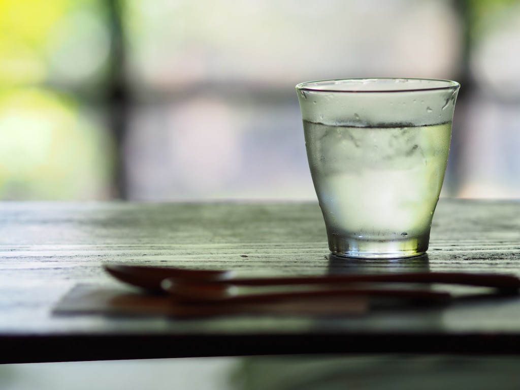 基本上首先需要多喝溫水,助帶動全身循環。